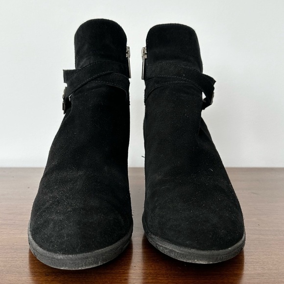 Aquatalia Love Booties Slimline Sexy Black Suede Wedge Belted Ankle Boot Size 11 - Picture 3 of 6